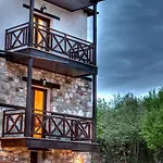 Paroraia 3*