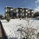 Paroraia 3* Ángistron
