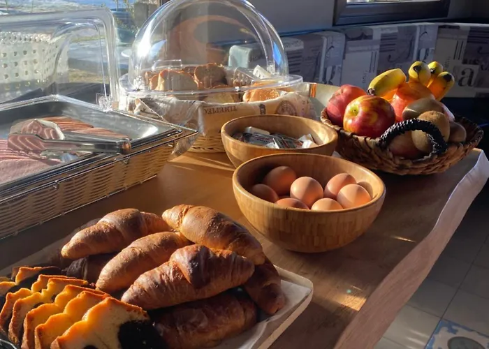 Paroraia Hotel Ángistron