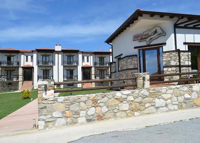 Paroraia Hotel Ángistron