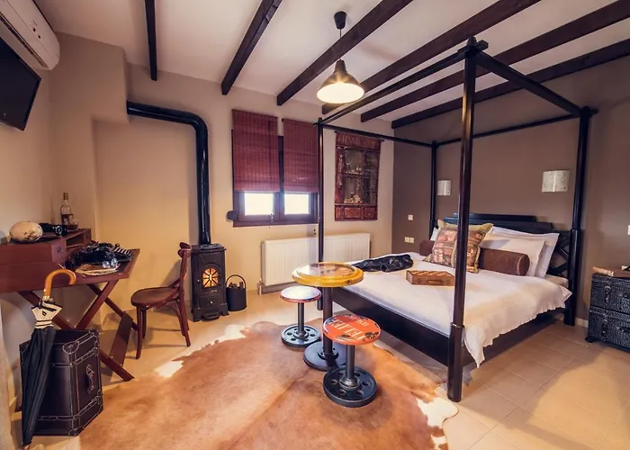 Paroraia Hotel Ángistron